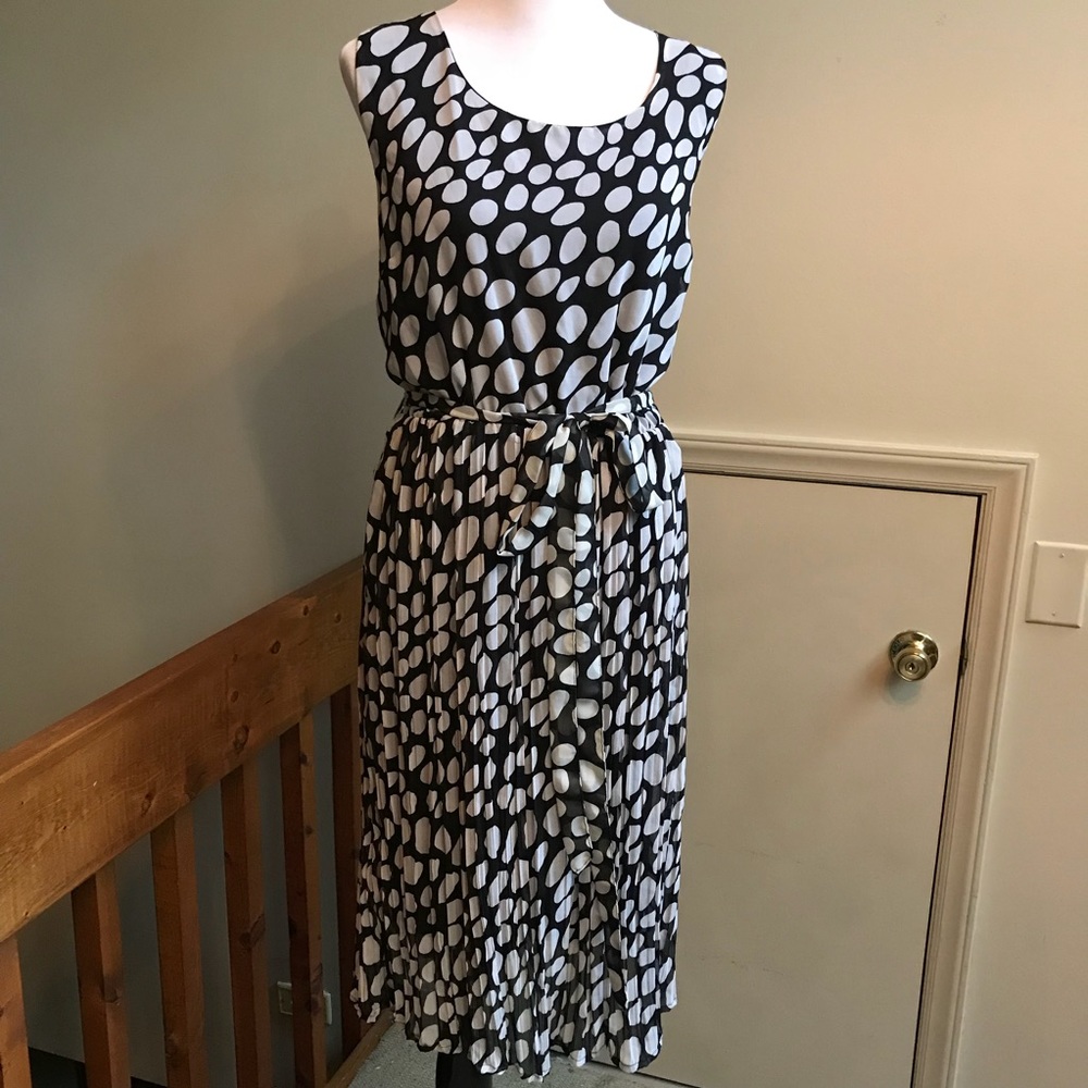 Polka Dot Plus Size Dress